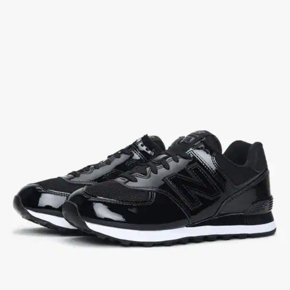 New Balance Black Patent Leather Sneakers size 9